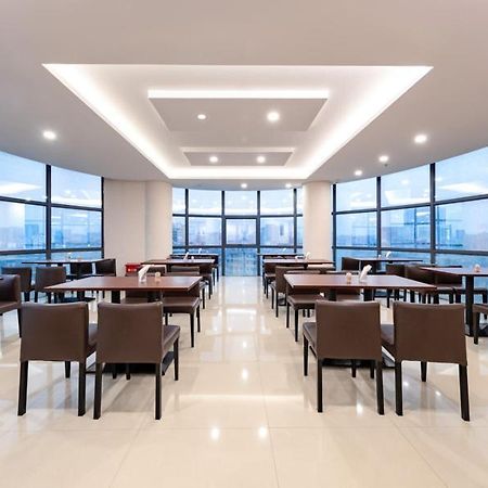 Vienna Hotel Shenzhen Songgang Shajiang Road Buitenkant foto